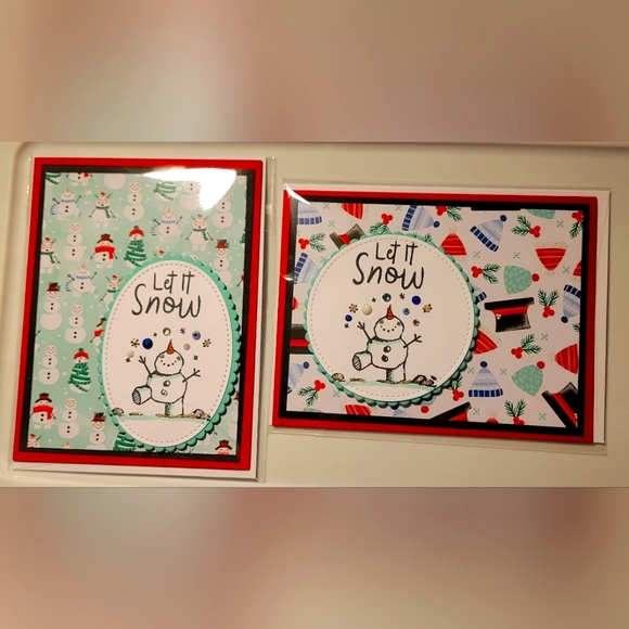 12 Card Set - 10 Hand Crafted Winter Holiday Cards and 2 Gift card Holders - Picture 1 of 2